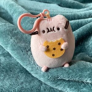Pusheen Munchies Cute Pink Plush Keychain with Cookie